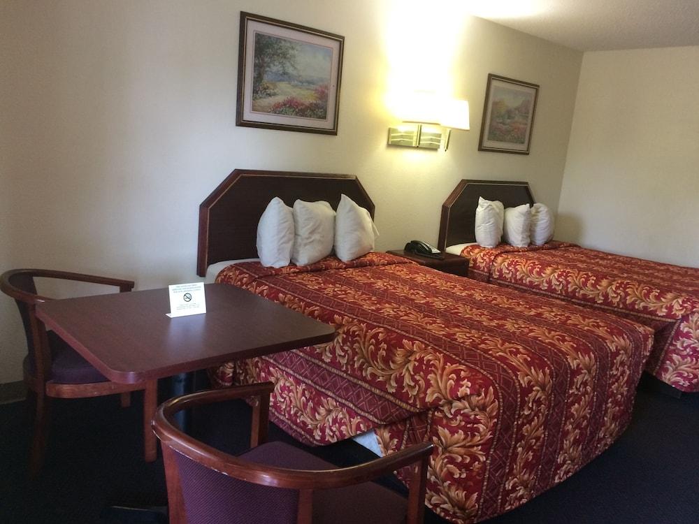 Luxury Inn & Suites Selma Eksteriør bilde