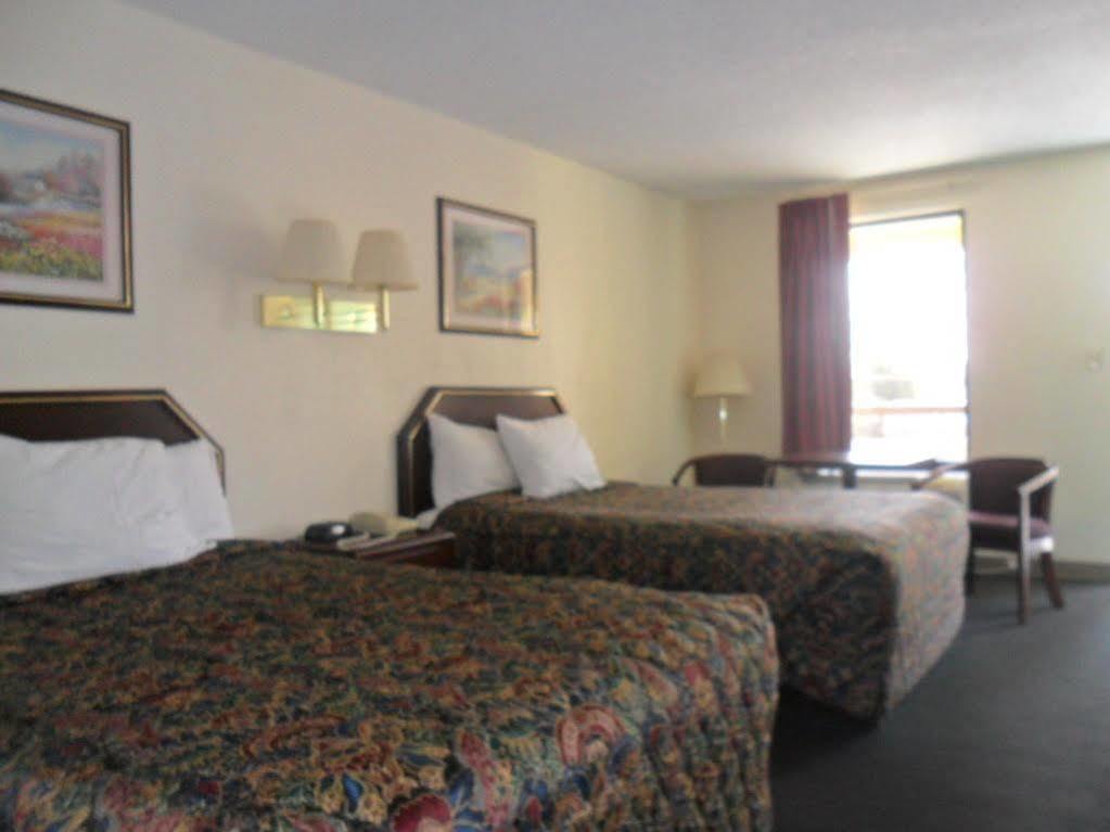 Luxury Inn & Suites Selma Eksteriør bilde